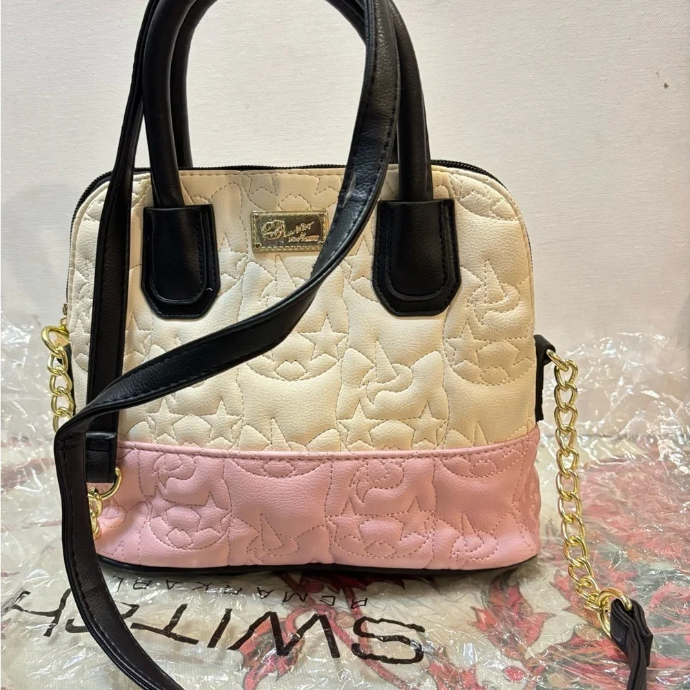 Luv BETSEY JOHNSON Unicorn Satchel Pink & Ivory Quilted Dome Crossbody LBDENA
